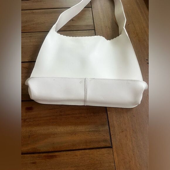 FURLA vintage White Shoulder Storage Bag; pre-loved condition - Picture 6 of 11